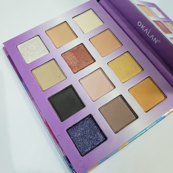 Pink Memory I 12 Color Eyeshadow Palette - Picture 7 of 9